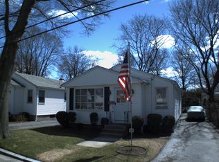 148 Texas Ave, Providence, RI 02904