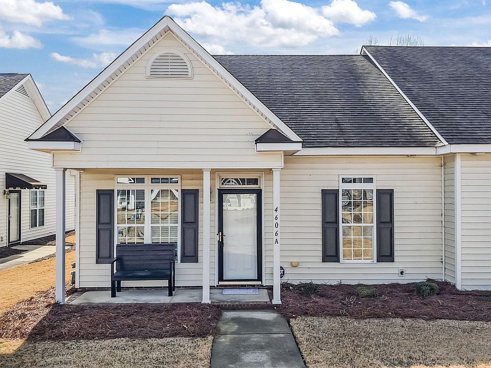 1st image of 4606A Rochester Ct NW