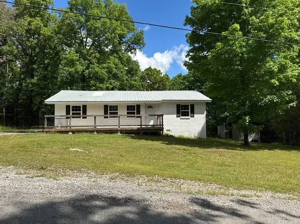 32 Pine St, Evening Shade, AR 72532