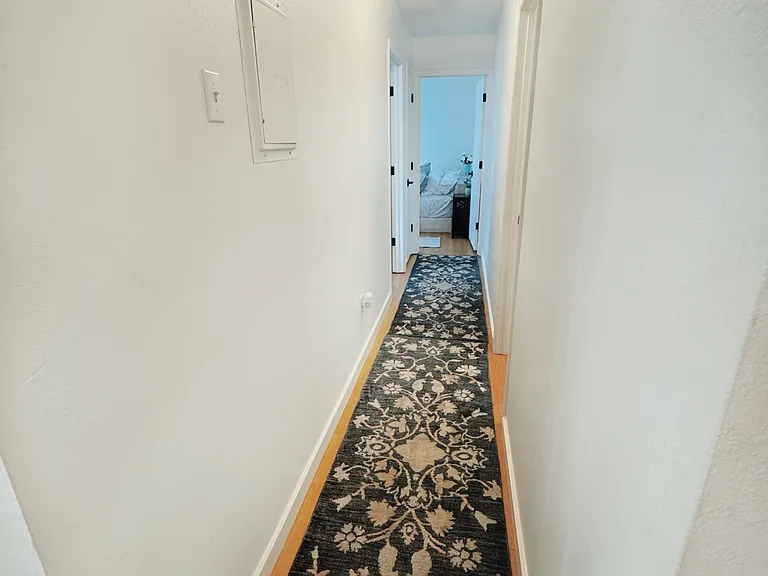 310 & 312 Bolin St #312 — Photo 7
