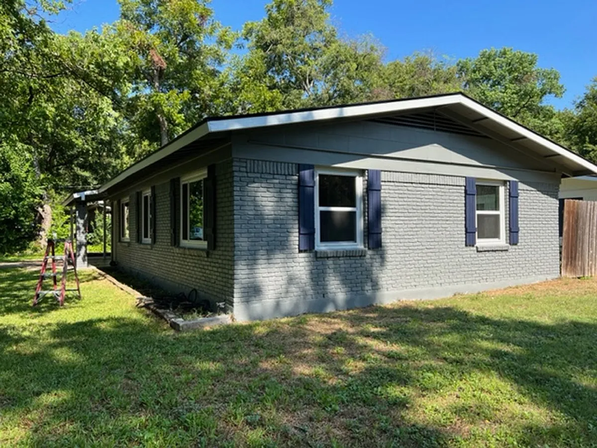 Building Photo - 300 Hammack Dr