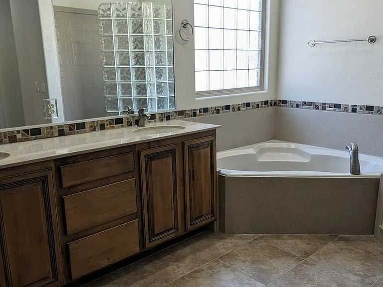 1433 Chaparral Dr — Photo 24