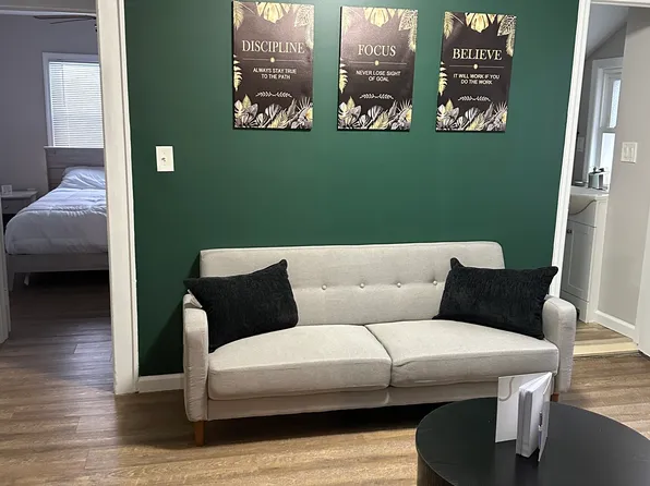 (undisclosed Address), Maplewood, NJ 07040