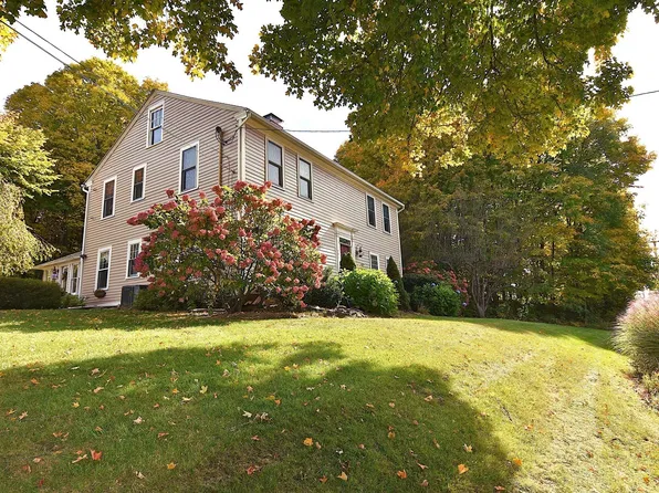 300 Wilbraham Rd, Hampden, MA 01036
