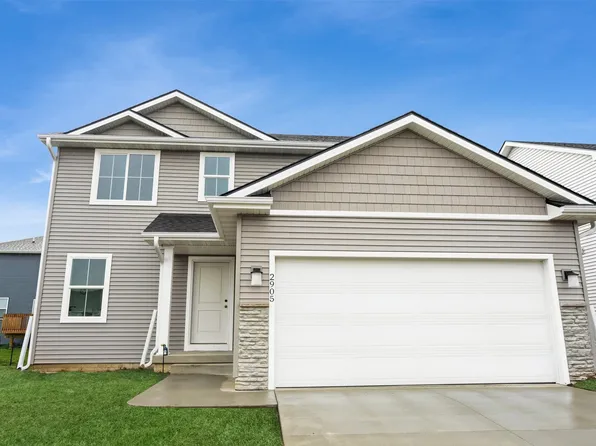 2905 Yordi Dr, Norwalk, IA 50211