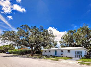 828 NE 76th St, Miami, FL 33138