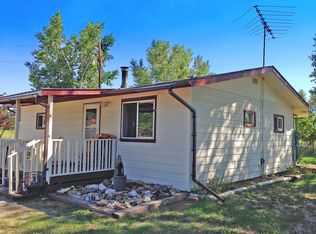 693 Rendezvous Rd, Riverton, WY 82501