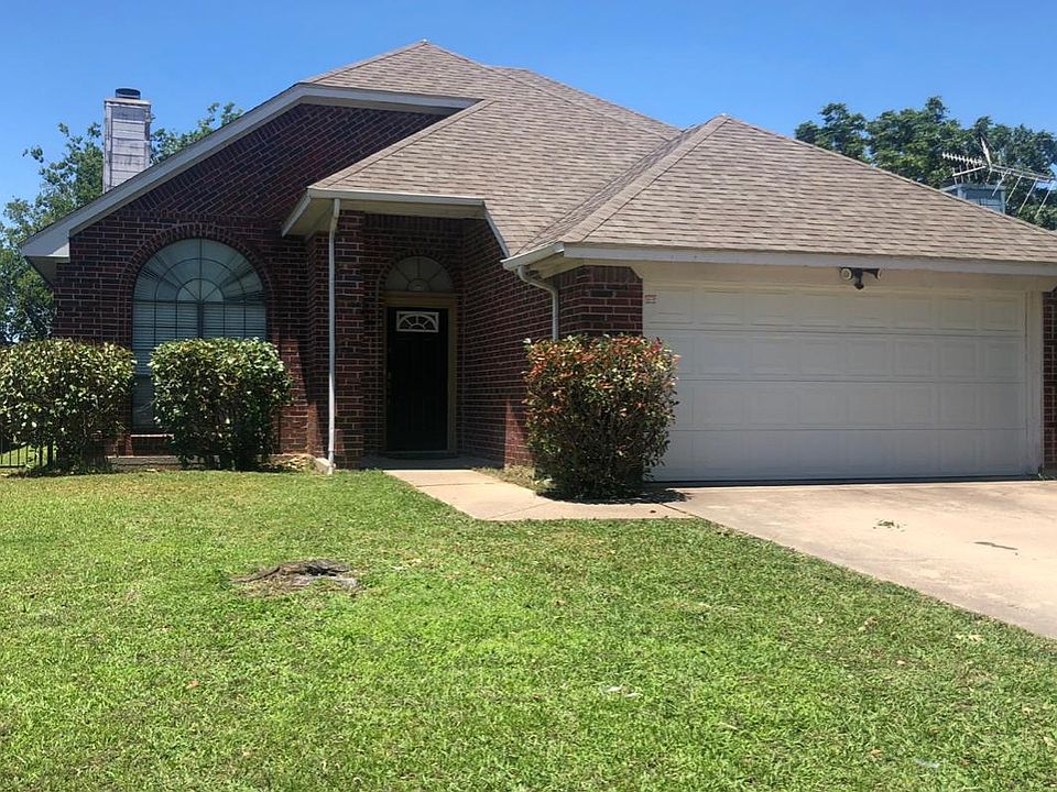 2nd image of 4809 Colonial Park Dr