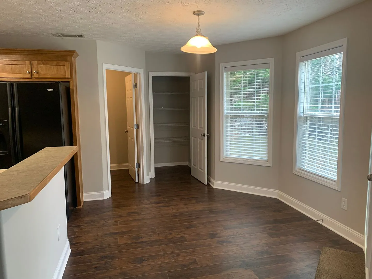 1421 Jefferson Station Road — Photo 4