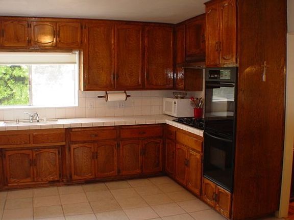 Kitchen ceramic tile double oven