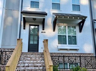 855 Green Sapling Trl, Suwanee, GA 30024