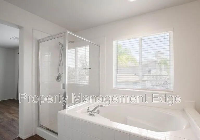 23536 Silverwood St — Photo 19
