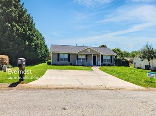 310 Dove Point, Social Circle, GA 30025