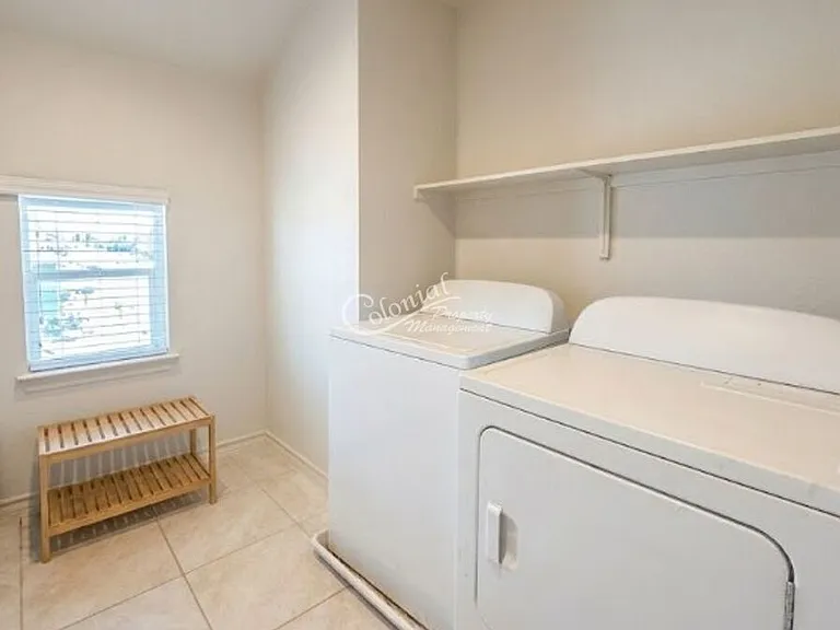 1806 Los Olivios Way — Photo 13
