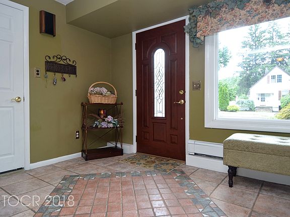 3rd image of 682 Repetti St