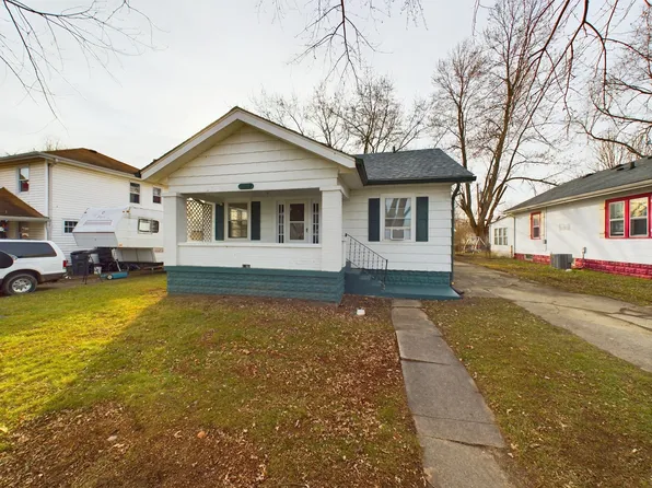 3627 Andover Rd, Anderson, IN 46013