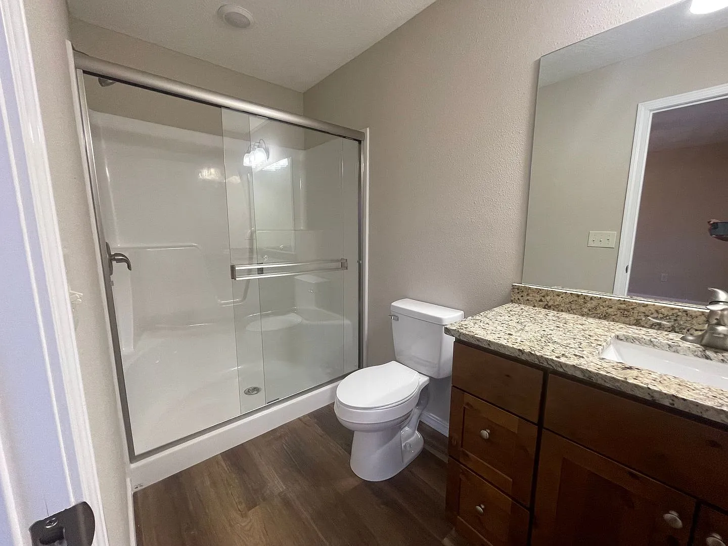 Luxury Lake Living Starts Here Brand-New 2 Bed, 2 Bath House in Kimberling City- Year Round Vacat... — Photo 4