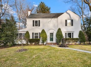 61 Crawford Rd, Harrison, NY 10528