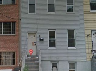 652 Maple St, Brooklyn, NY 11203