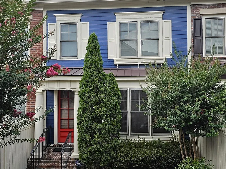 6166 Holly Park Ln #160 — Photo 1