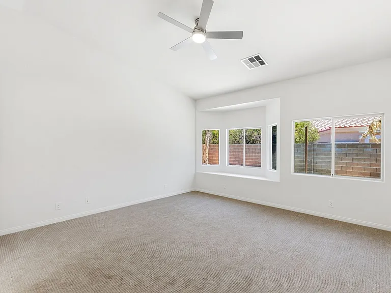 10606 Zingali Ct — Photo 21