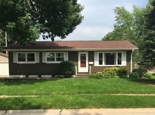 7919 10th St W, Rock Island, IL
