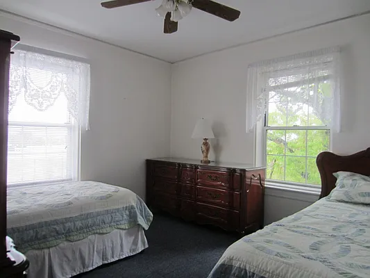 Sold by Keller Williams Realty Landmark II | media 7