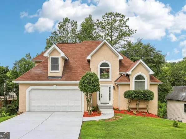 2311 Carrington Dr, Ellenwood, GA 30294