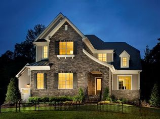 312 Vintage Creek Dr, Matthews, NC 28104