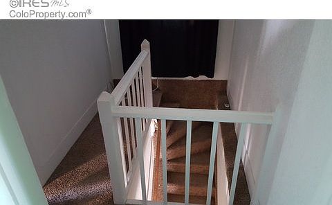 5th image of 210 S Morlan Ave