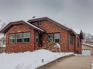 1447 47th St, Des Moines, IA 50311