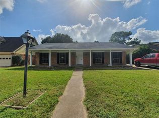 10202 Sagebud Ln, Houston, TX 77089