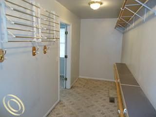 5th image of 4474 Grindley Park St