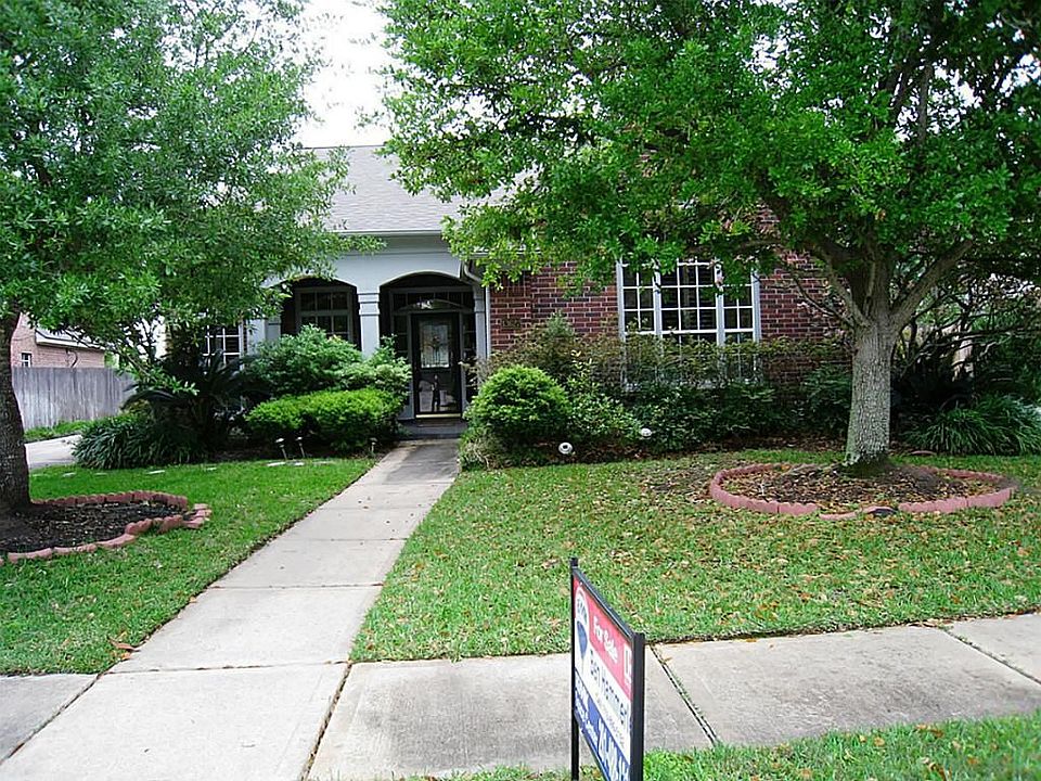 1st image of 13627 Willow Heights Ct
