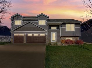 705 4th St S, Buffalo, MN 55313