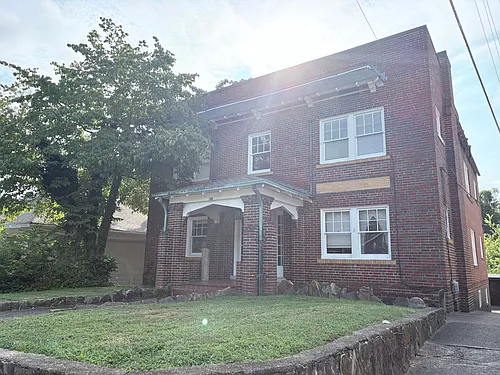 716 Forest Ave Photo 1