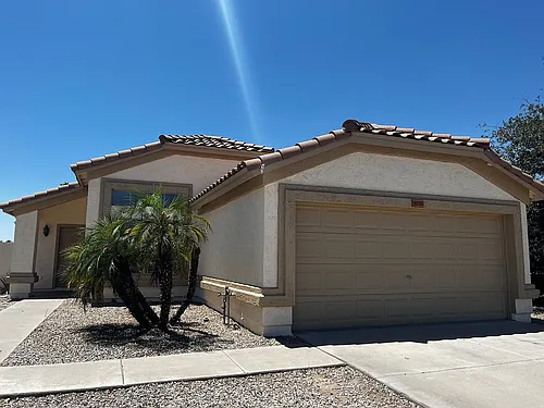 1077 W Swan Dr Photo 1