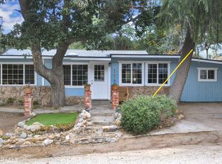 15837 Calle Hermosa, Saugus, CA 91390