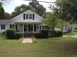 1069 S Grove St, Lincolnton, NC 28092