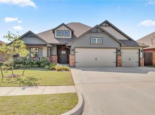 2608 Stanley Sta, Yukon, OK 73099