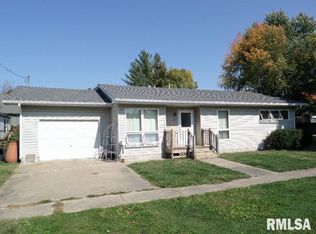 204 W 1st Ave, La Harpe, IL 61450