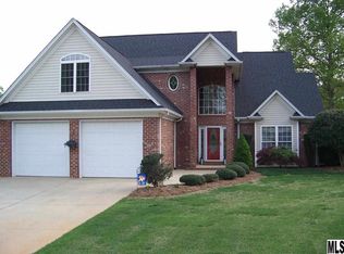 1179 Edgefield Ln, Newton, NC 28658