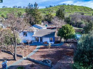 448 Nob Hill Dr, Walnut Creek, CA 94596
