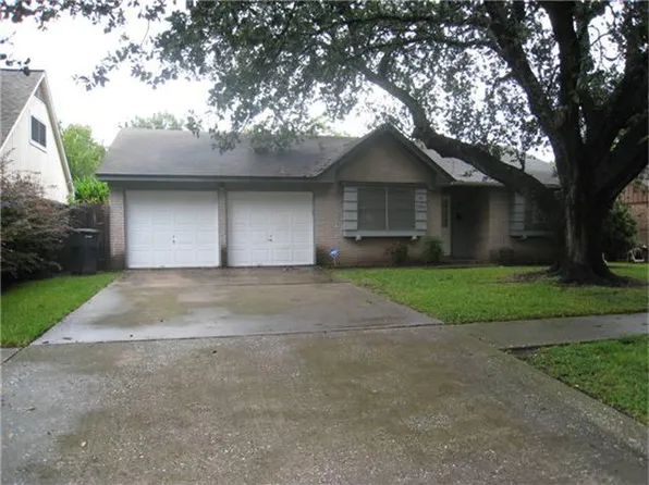 3306 Crestdale Dr, Houston, TX 77080