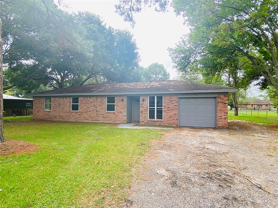1st image of 406 La Bradford Dr