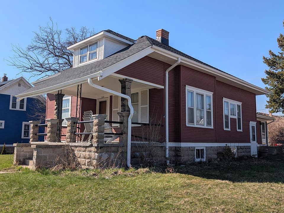 1st image of 600 Marquette AVENUE