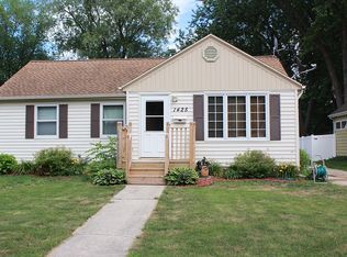 1425 13th Ave, Green Bay, WI 54304