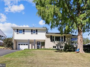6418 Princeton Dr, Alexandria, VA 22307
