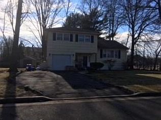 2nd image of 233 Warren St