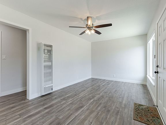 4th image of 2153 N Raymond Ave #0